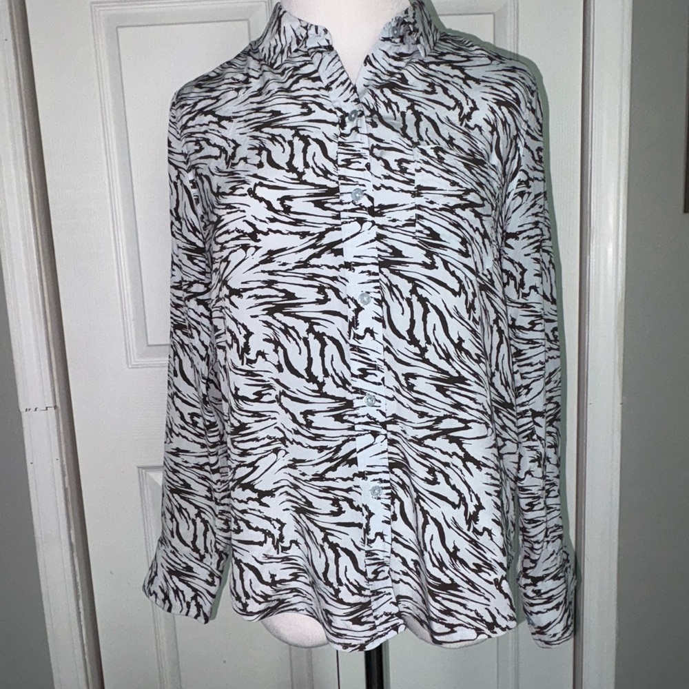Rails Kate Shirt - 100% Silk Powder Blue Marbled Tiger - XS